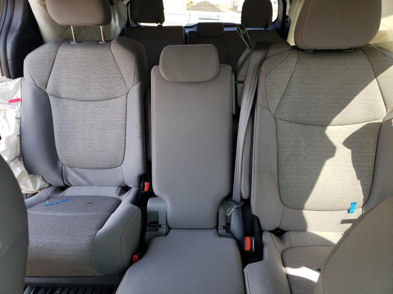 2025 TOYOTA SIENNA