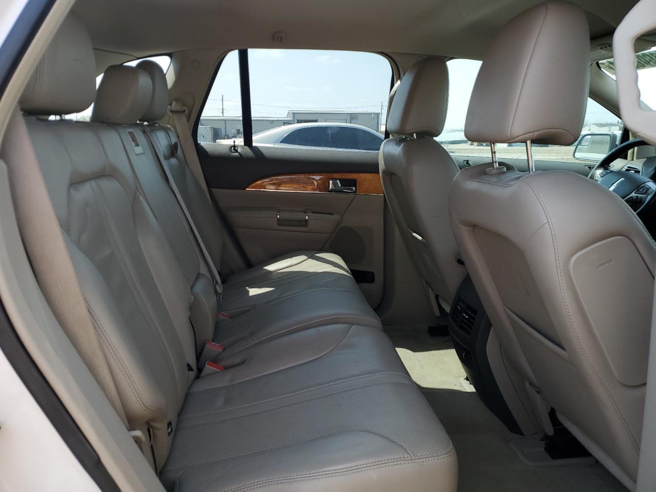 2011 LINCOLN MKX