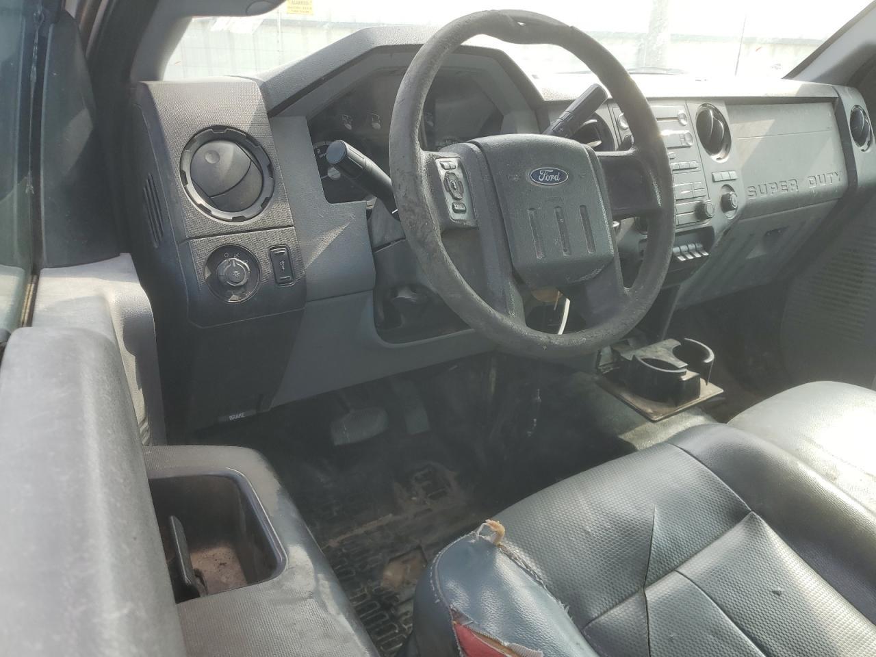 2012 FORD F-450