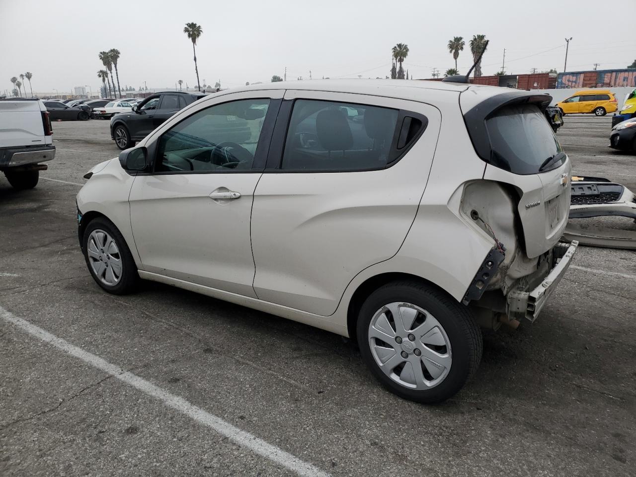 2016 CHEVROLET Spark