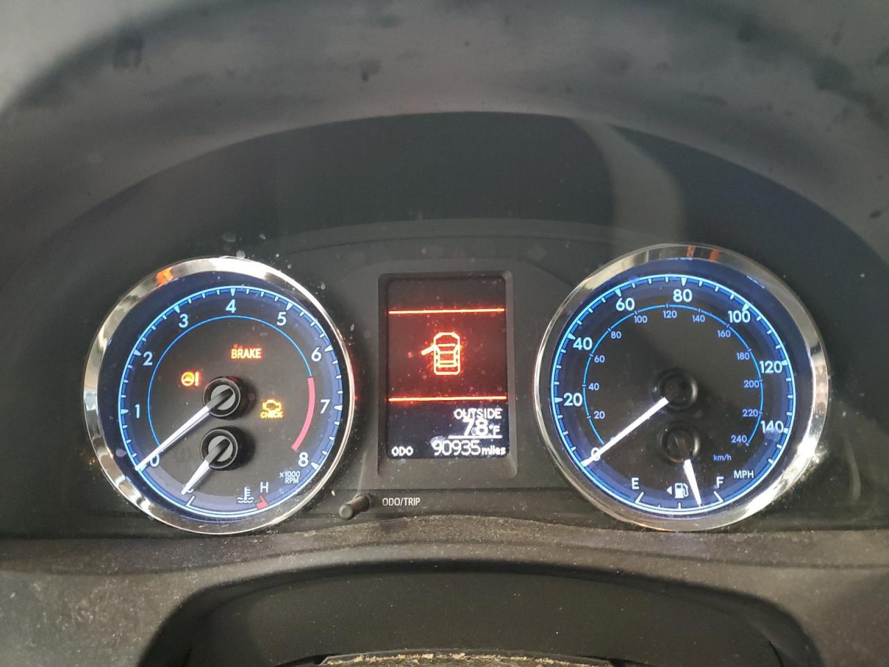 2019 TOYOTA COROLLA