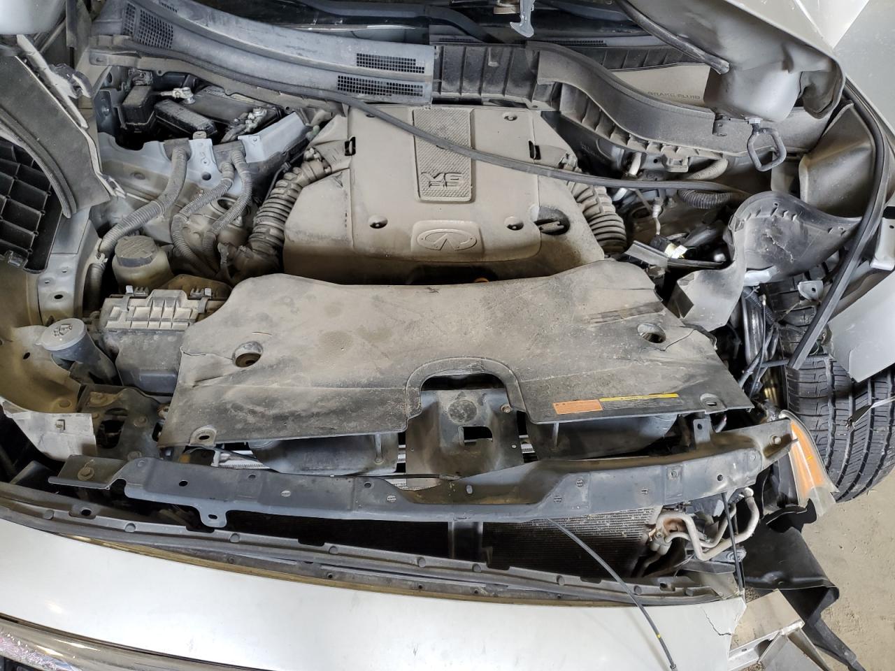 2012 INFINITI FX35