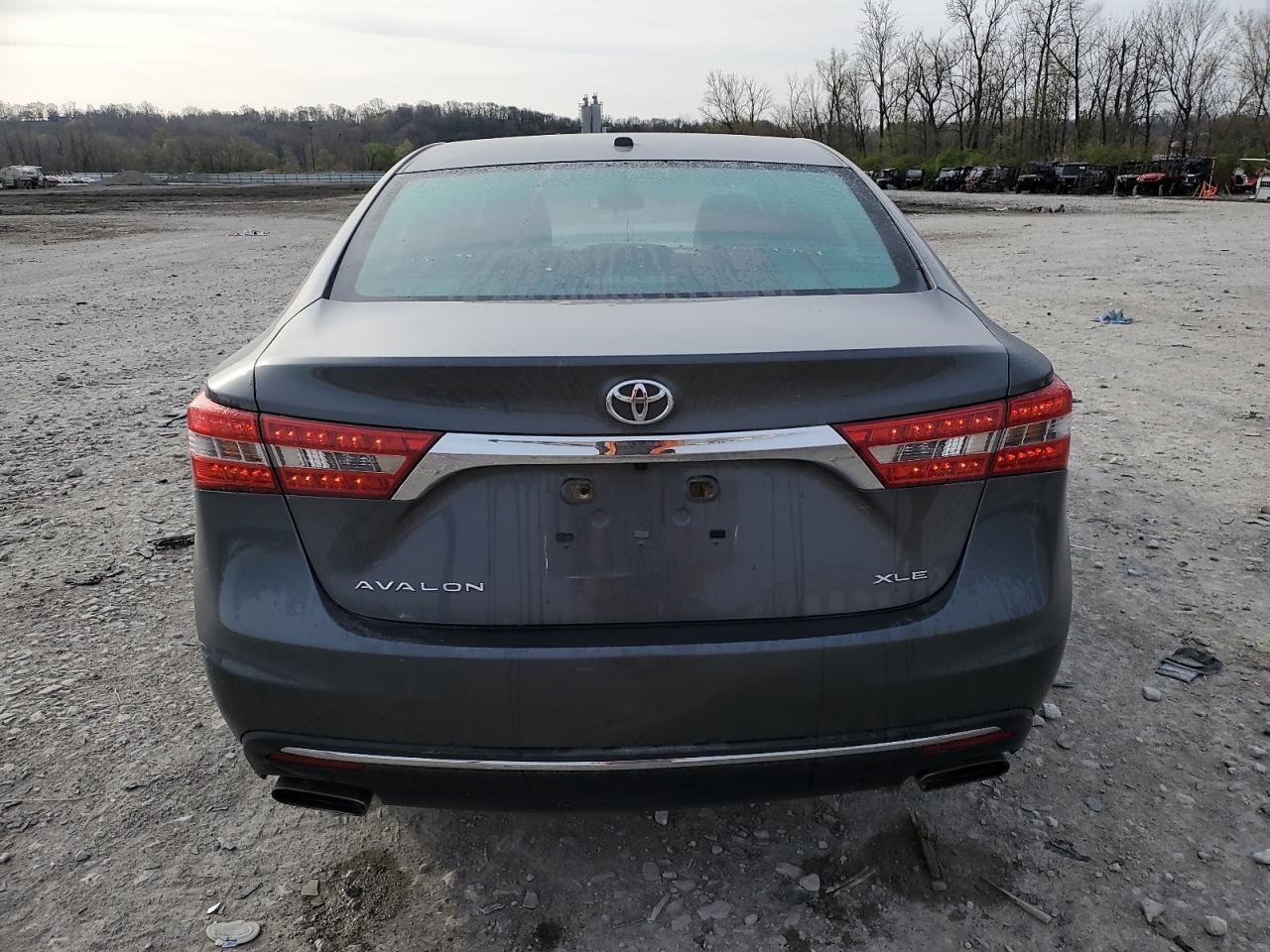 2017 TOYOTA Avalon