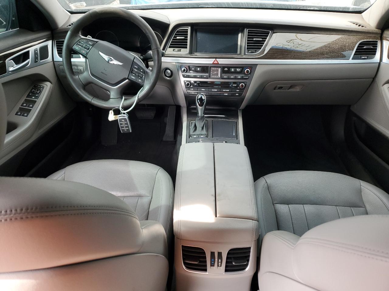 2017 GENESIS G80