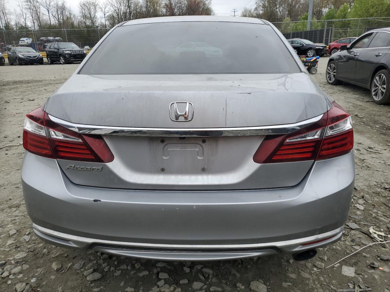 2016 HONDA ACCORD