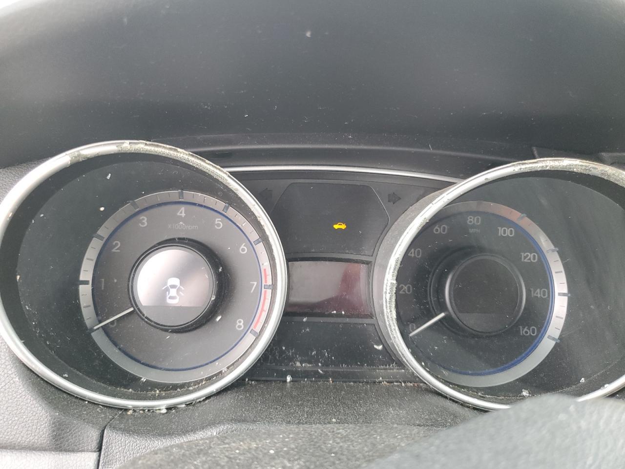 2011 HYUNDAI SONATA