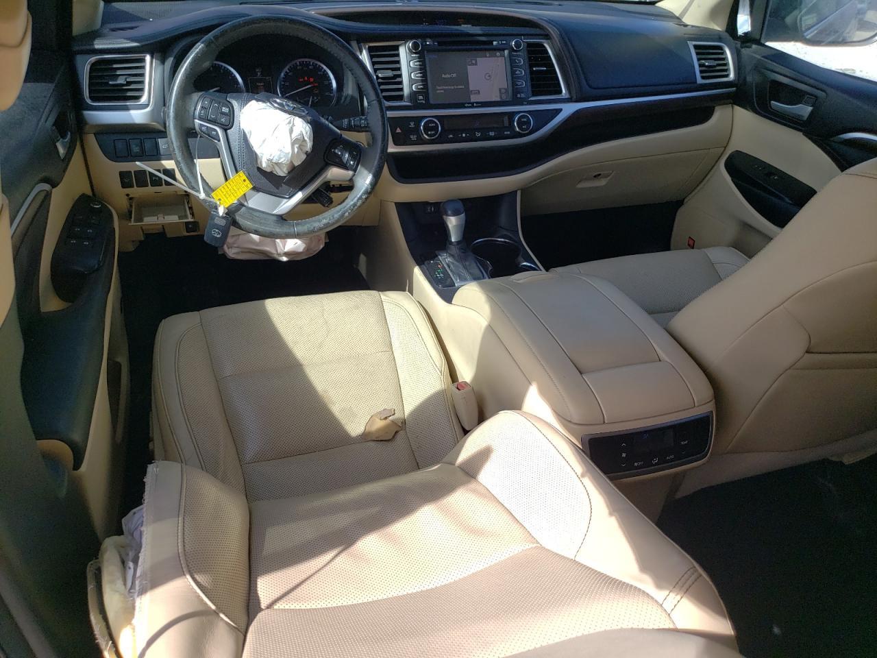 2015 TOYOTA HIGHLANDER