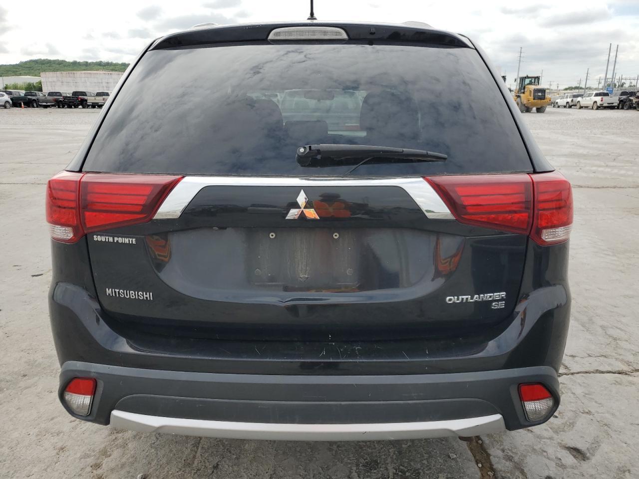 2016 MITSUBISHI outlander