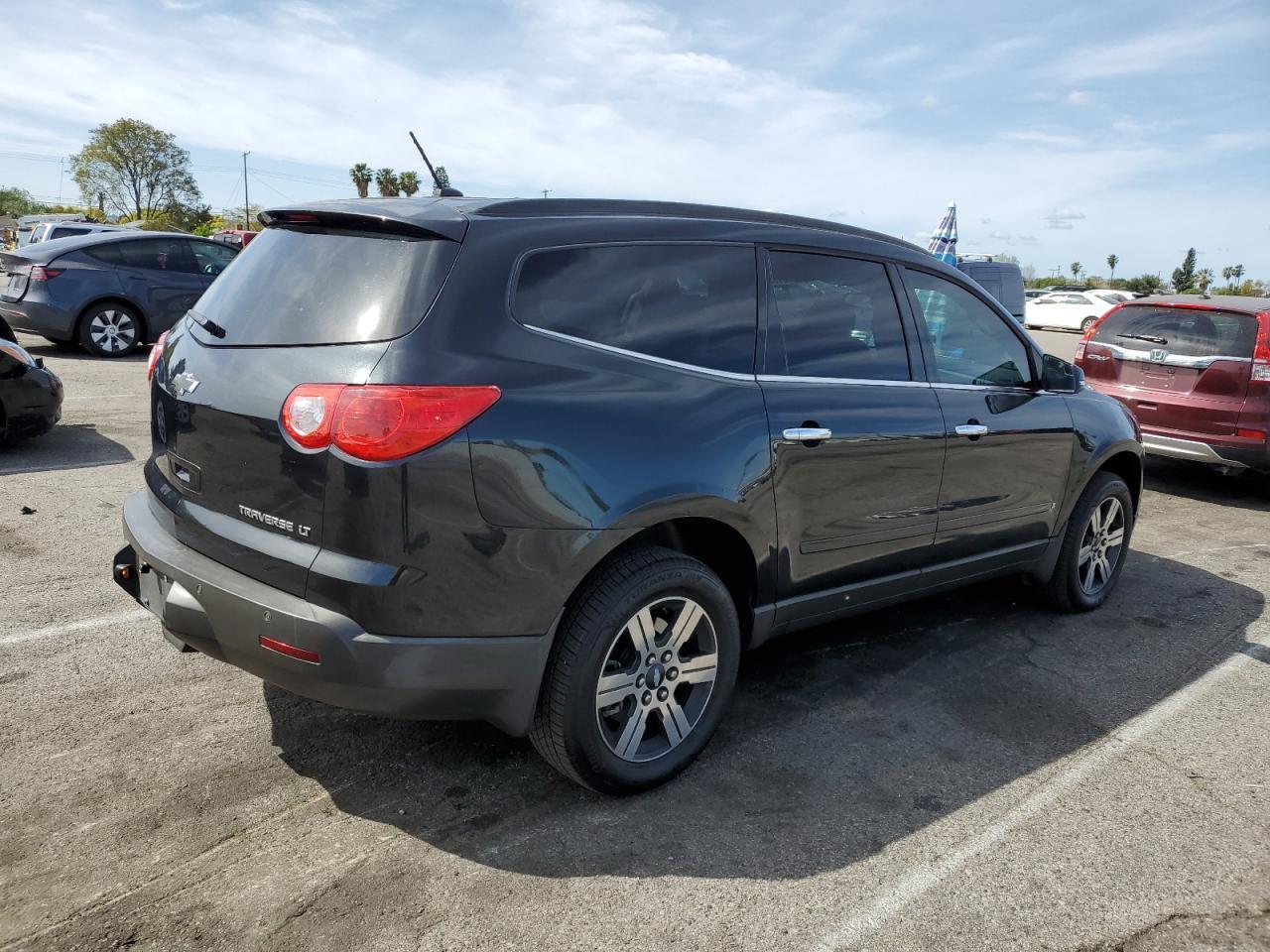 2010 CHEVROLET TRAVERSE