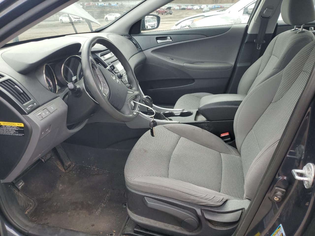 2012 HYUNDAI SONATA