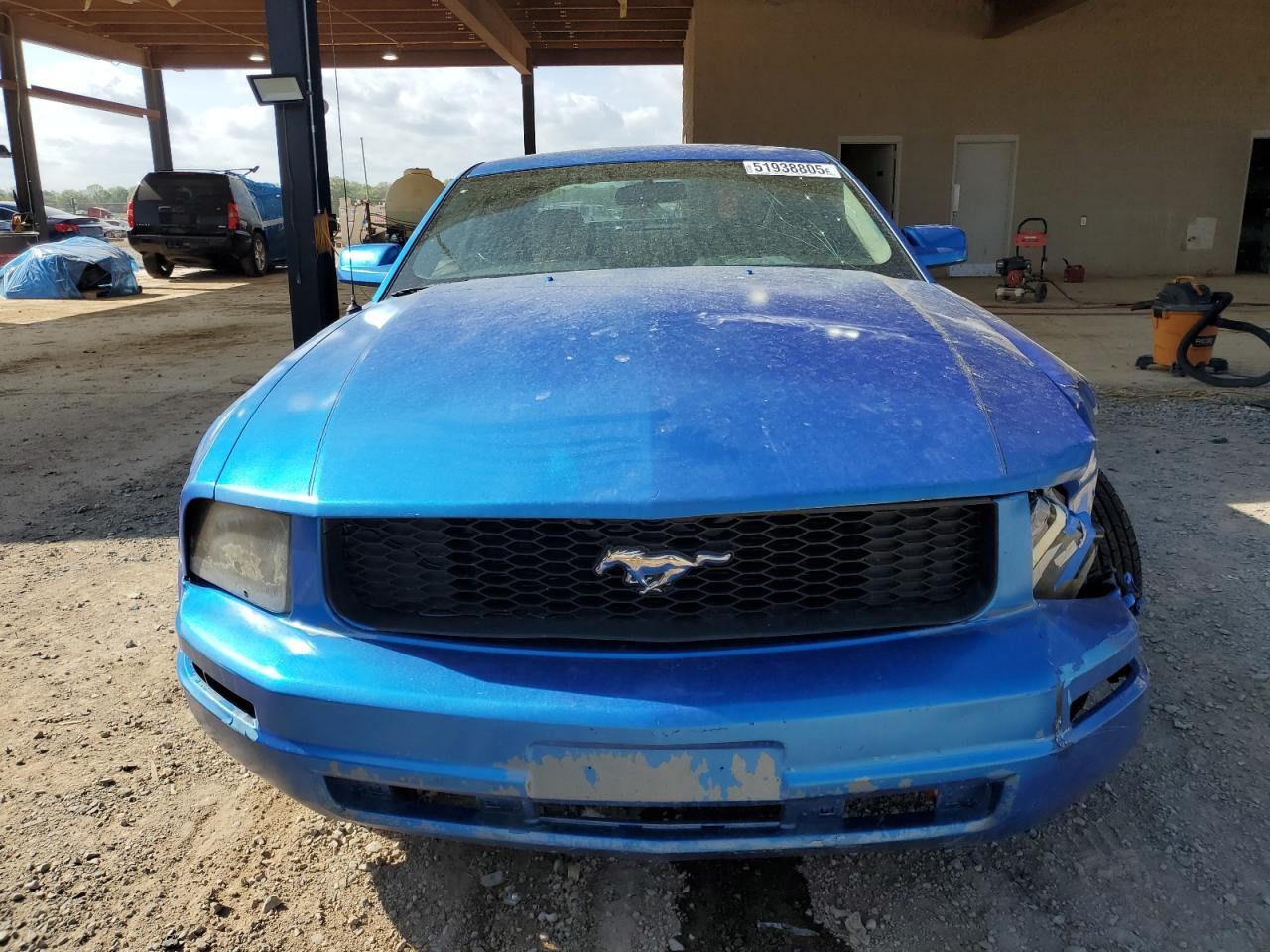 2005 FORD MUSTANG