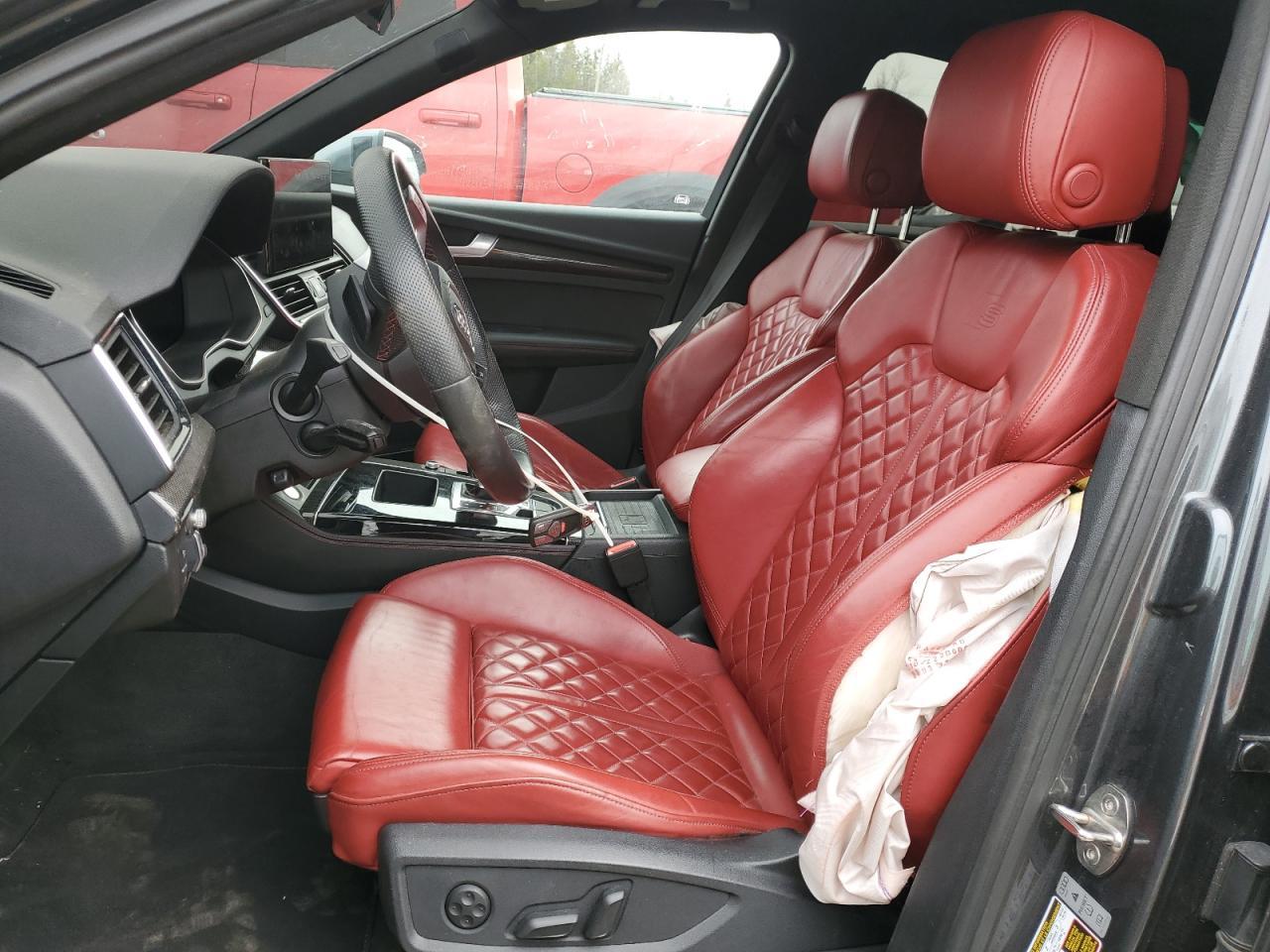 2022 AUDI SQ5