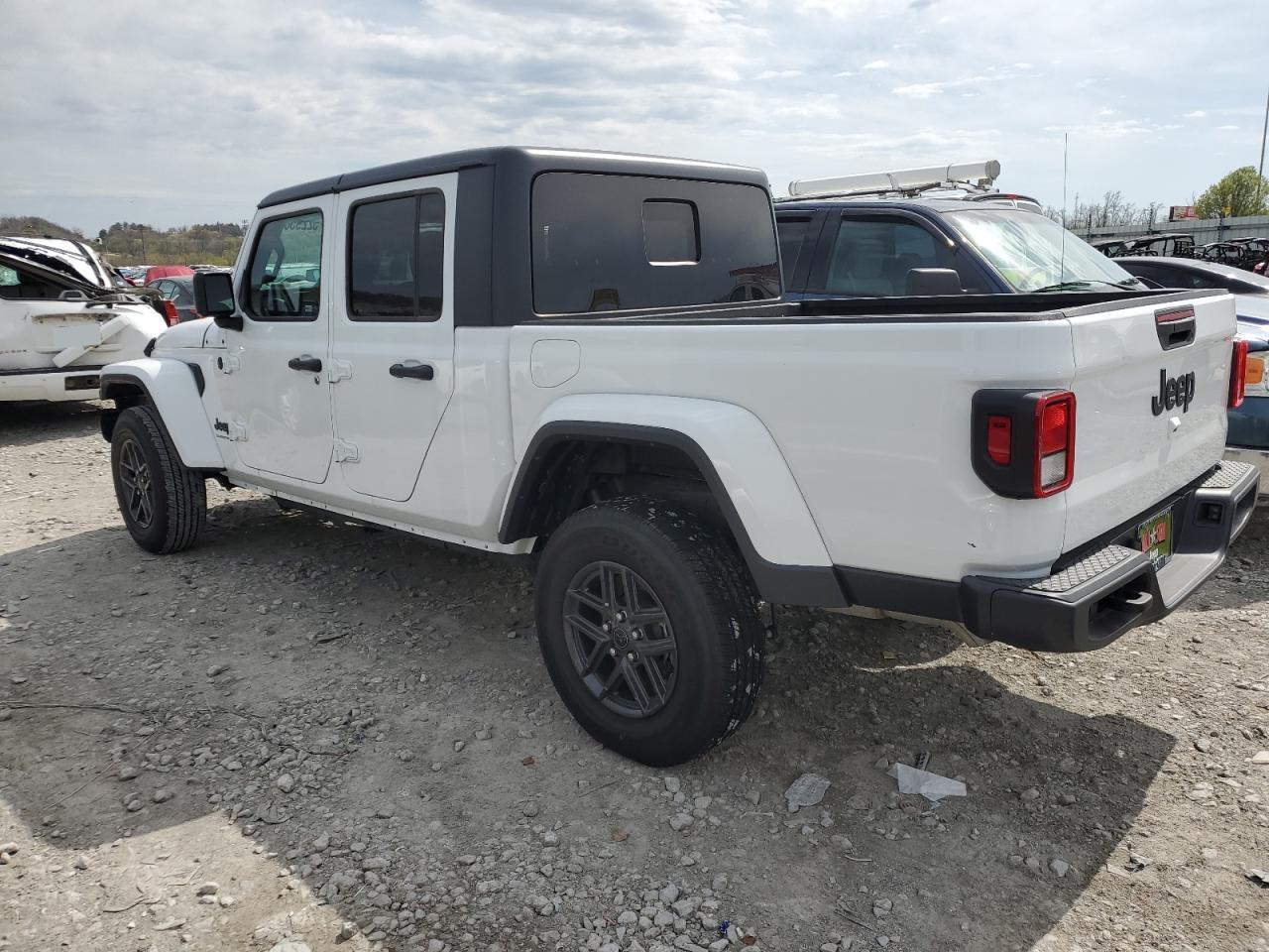 2024 JEEP Gladiator