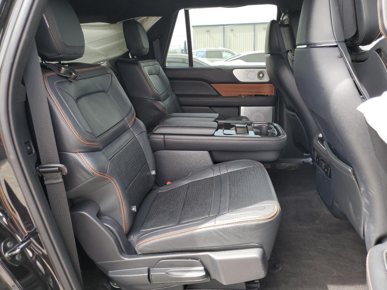 2023 LINCOLN Navigator