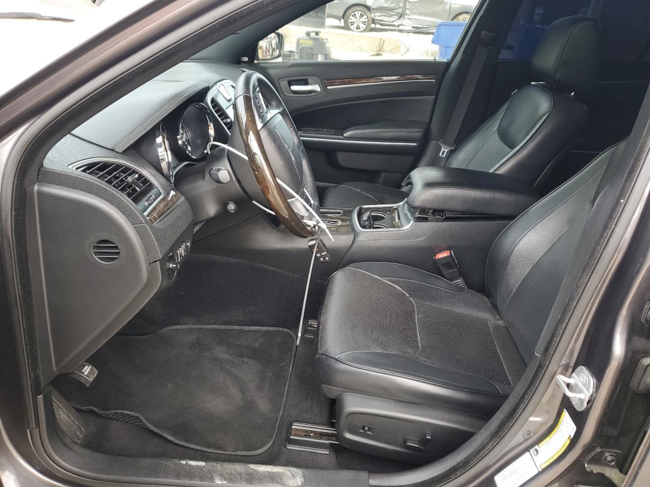 2013 CHRYSLER 300