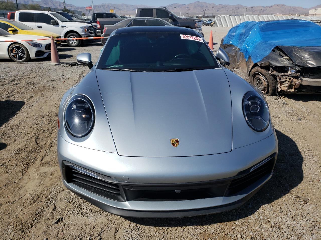 2021 PORSCHE 911