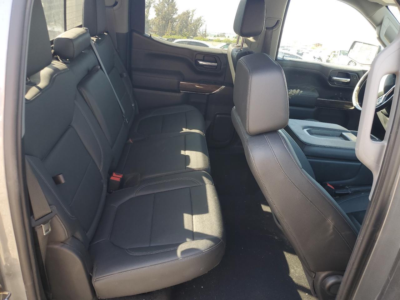 2021 CHEVROLET Silverado