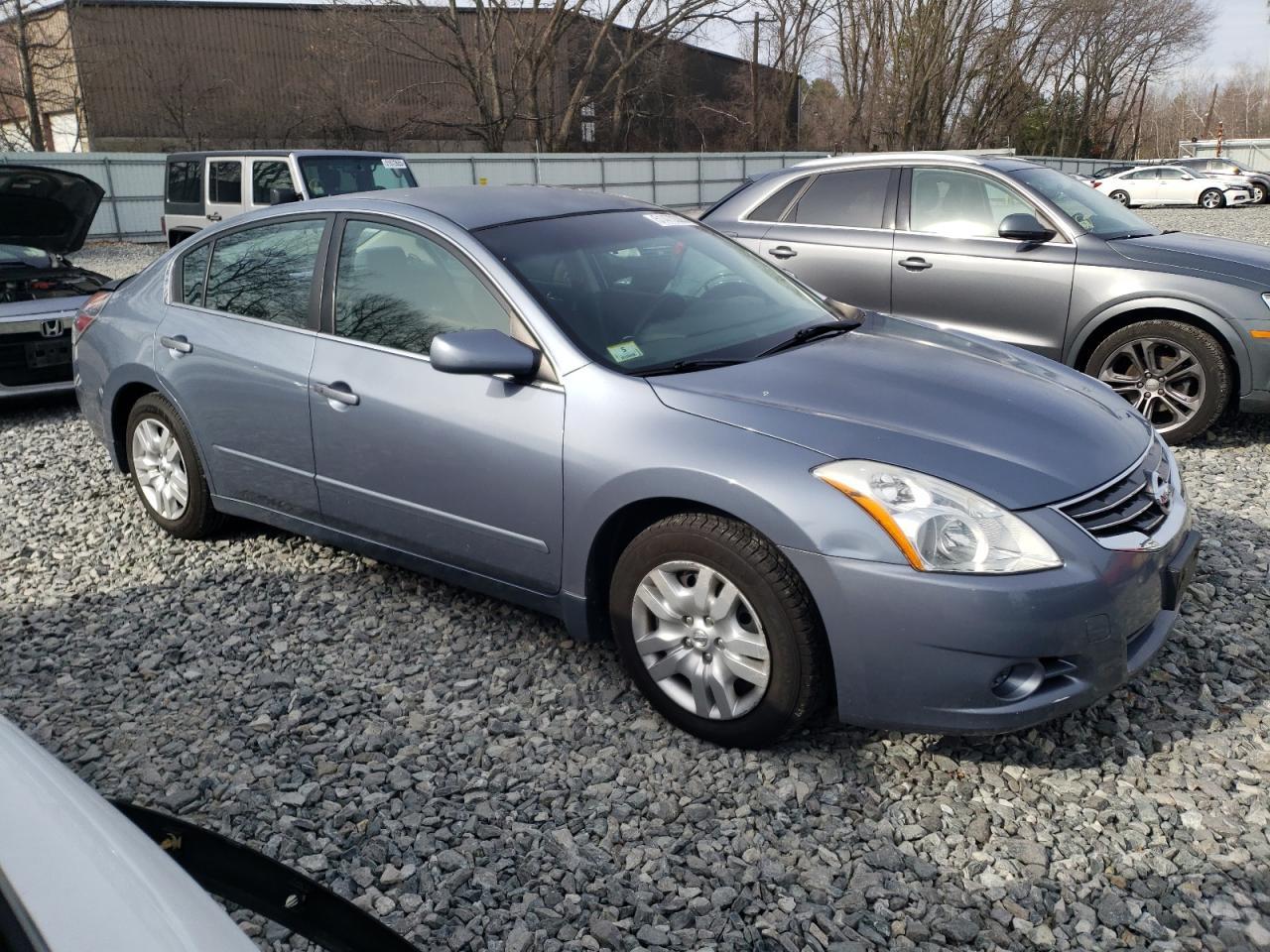 2010 NISSAN ALTIMA
