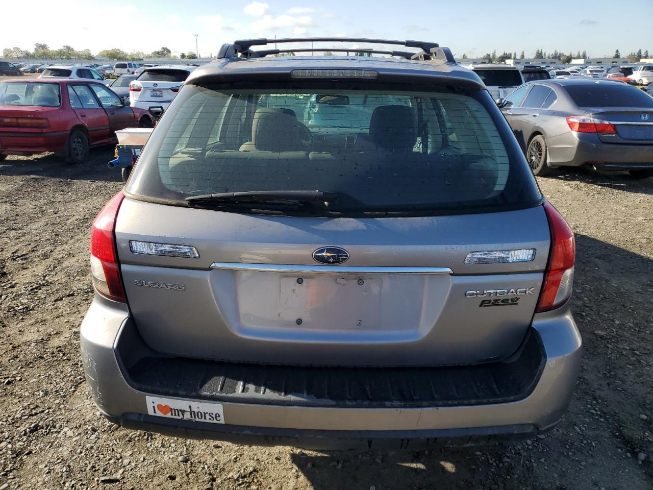 2009 SUBARU Outback