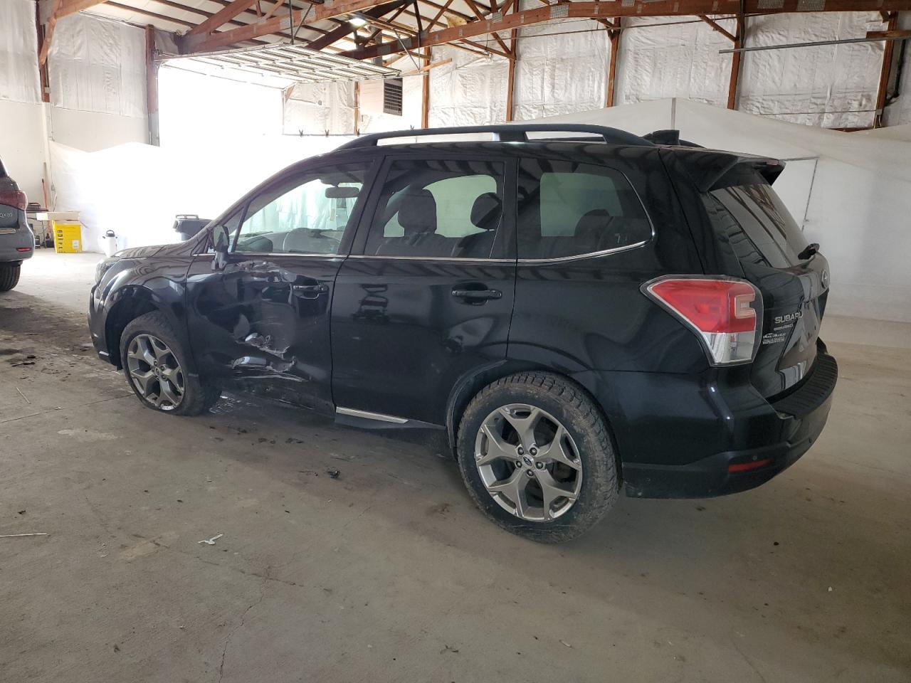 2017 SUBARU FORESTER