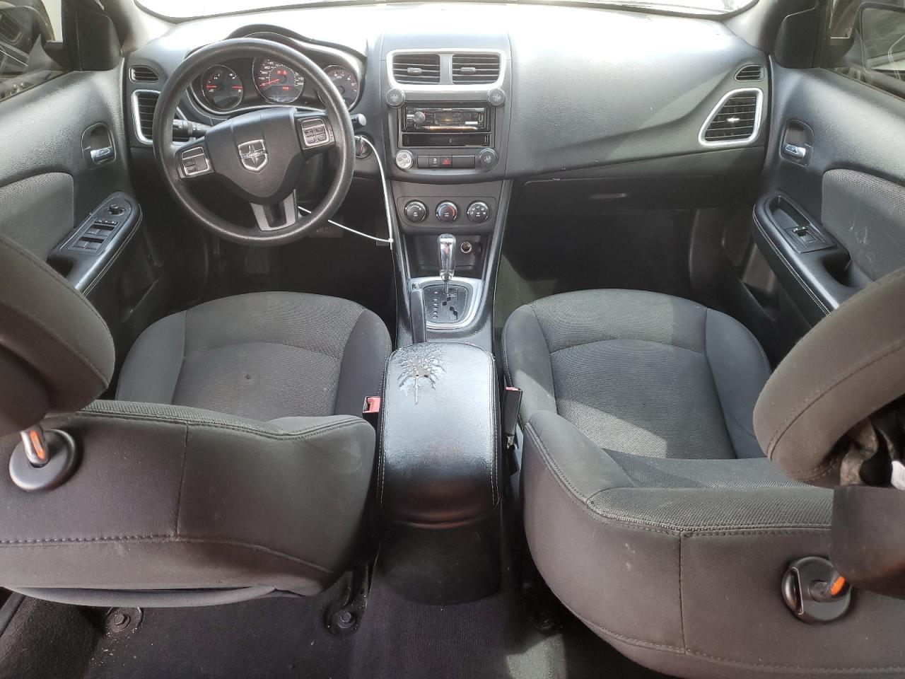 2013 DODGE Avenger