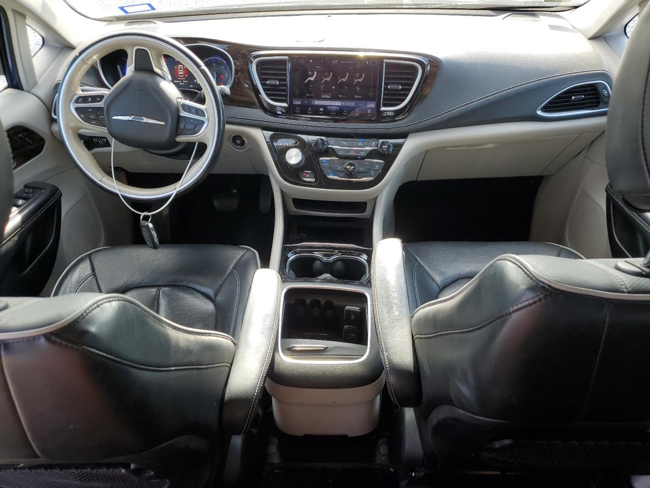 2021 CHRYSLER Pacifica