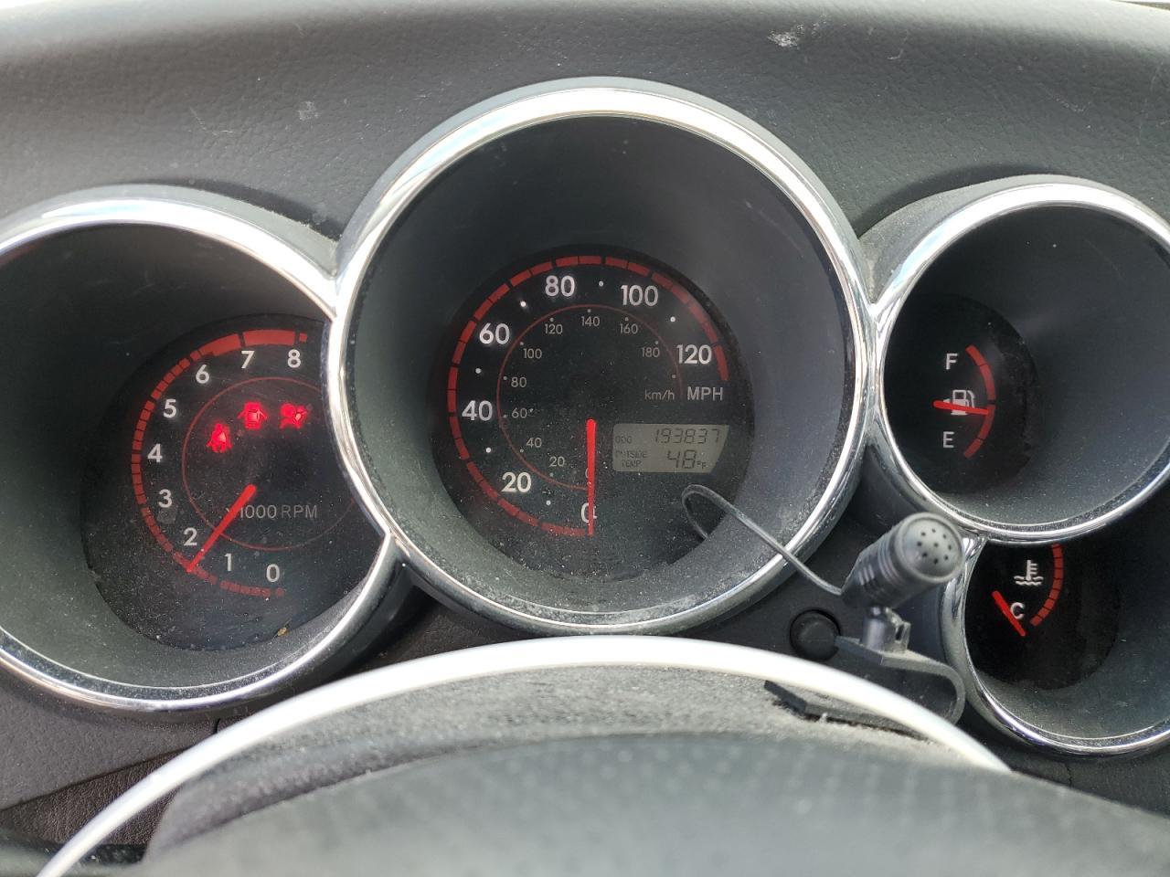 2006 PONTIAC VIBE