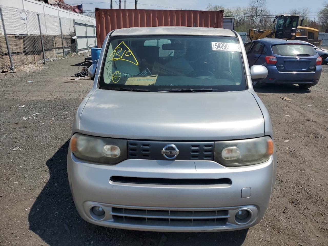 2011 NISSAN CUBE