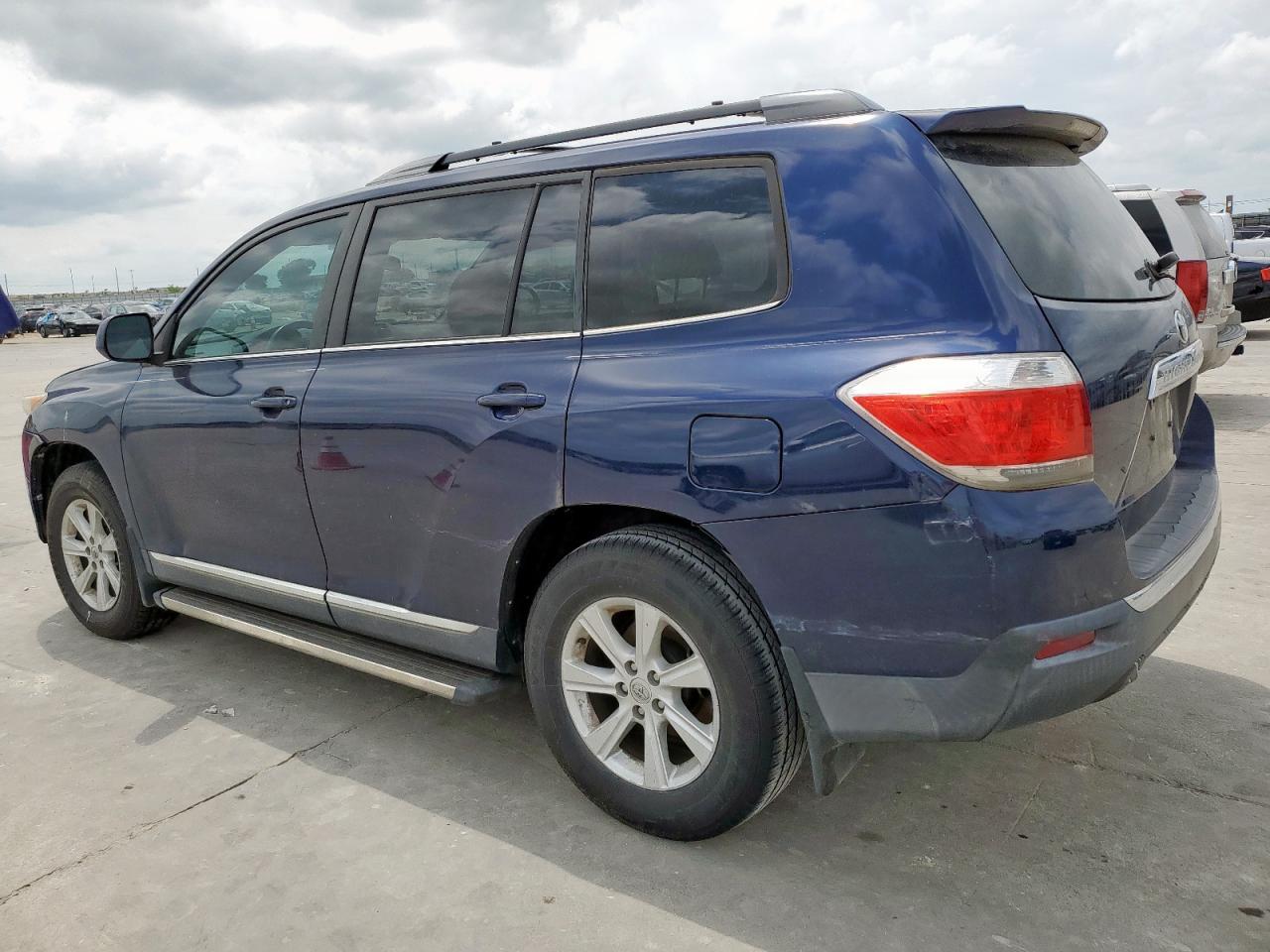 2013 TOYOTA HIGHLANDER