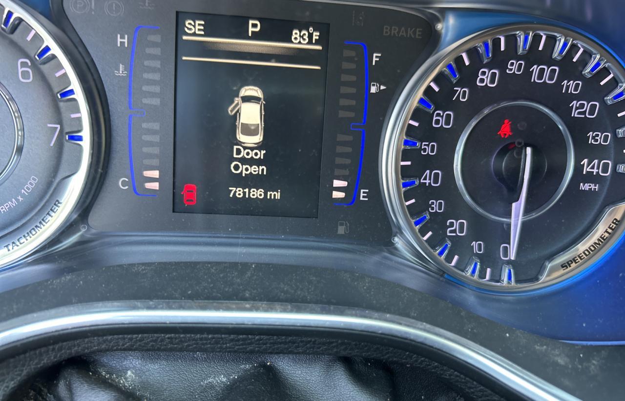 2016 CHRYSLER 200