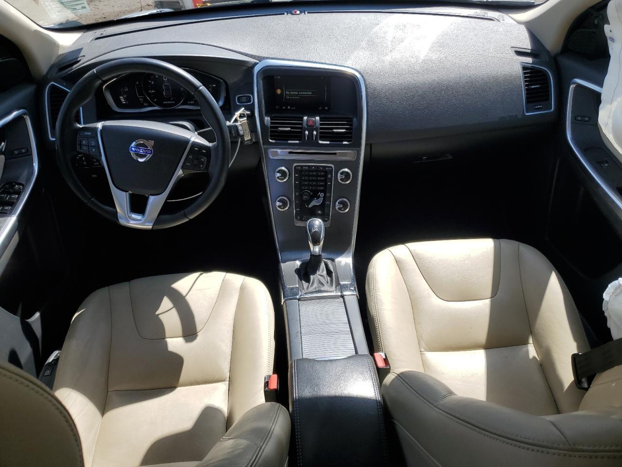 2016 VOLVO XC60
