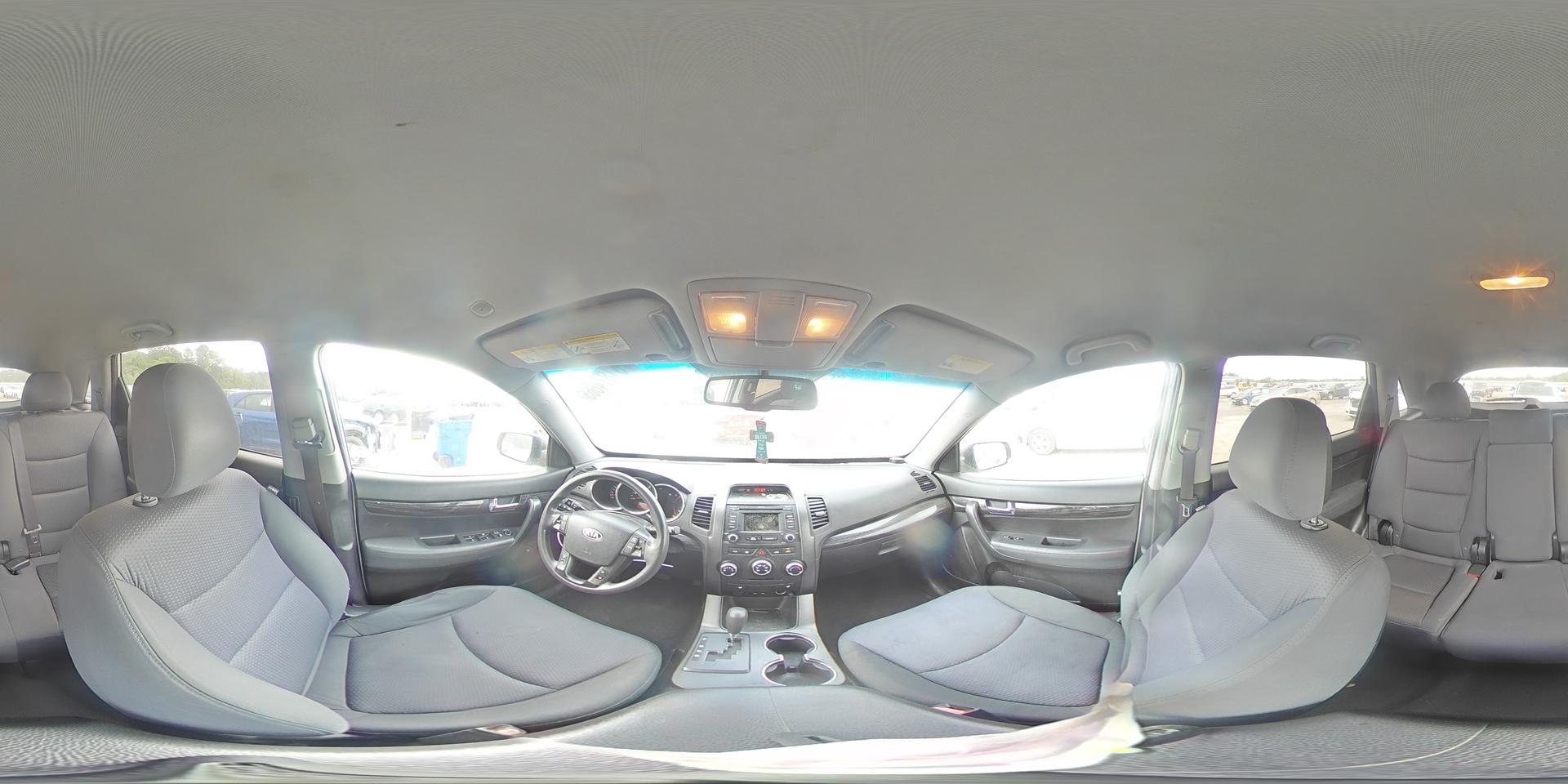 2013 KIA SORENTO