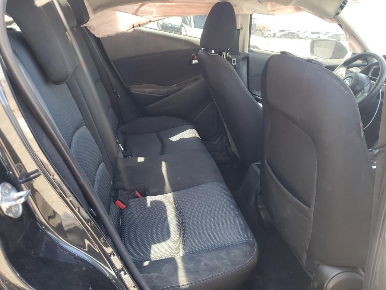 2016 TOYOTA SCION