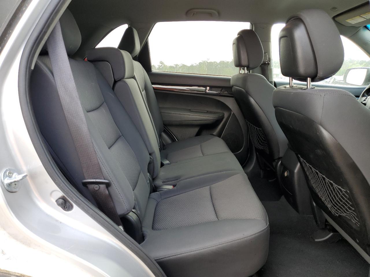 2013 KIA SORENTO
