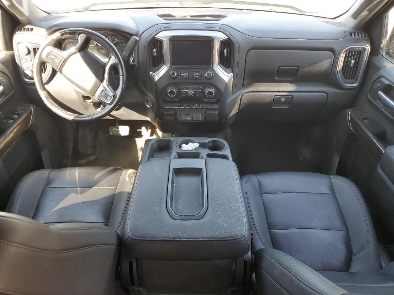 2021 CHEVROLET Silverado