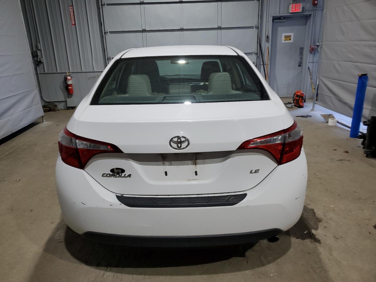 2015 TOYOTA COROLLA