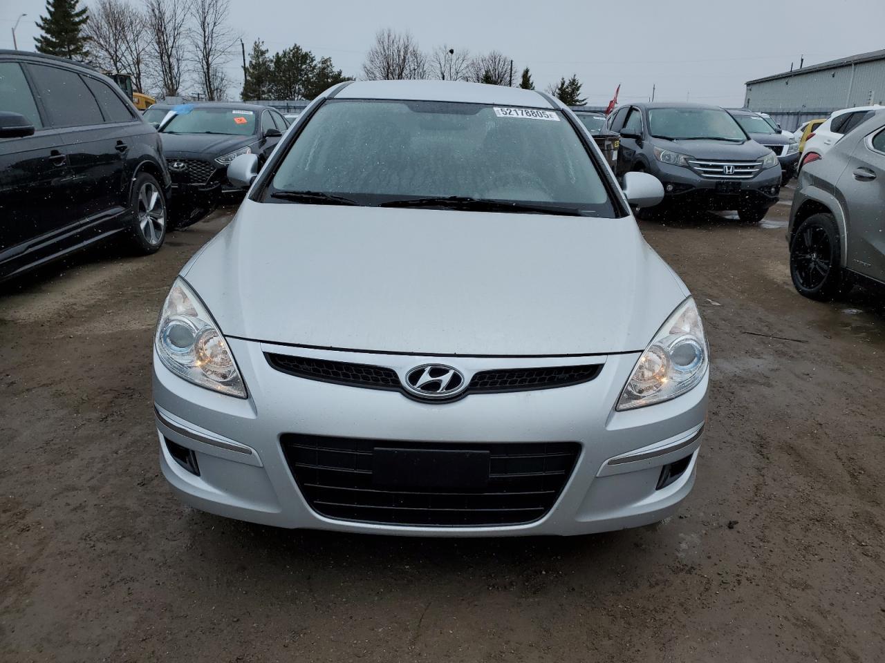 2011 HYUNDAI ELANTRA