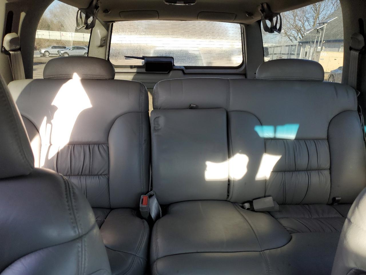 1999 CHEVROLET Suburban