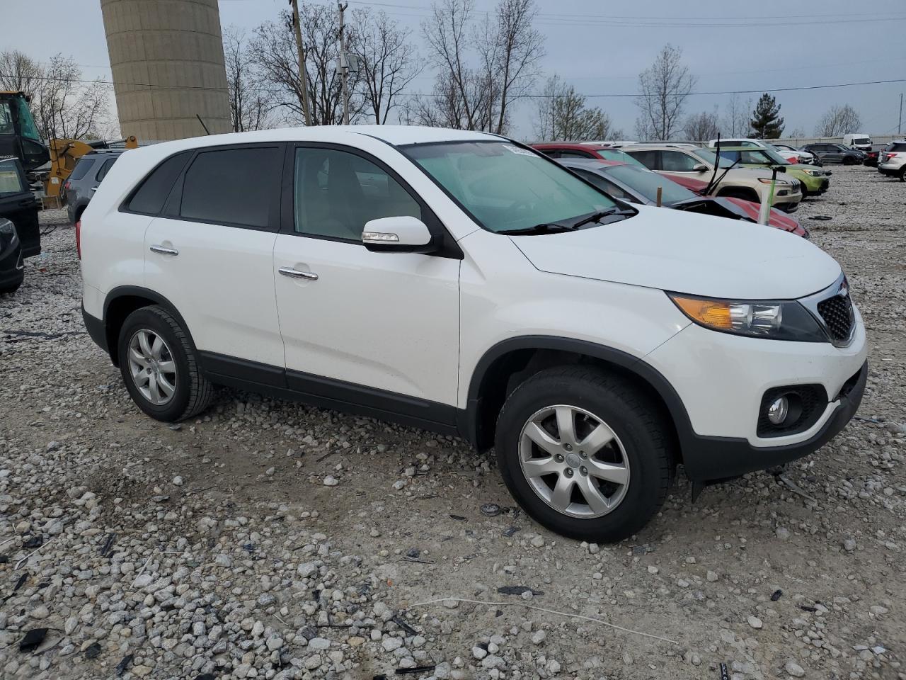 2013 KIA SORENTO