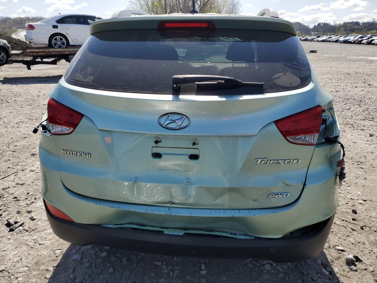 2012 HYUNDAI TUCSON