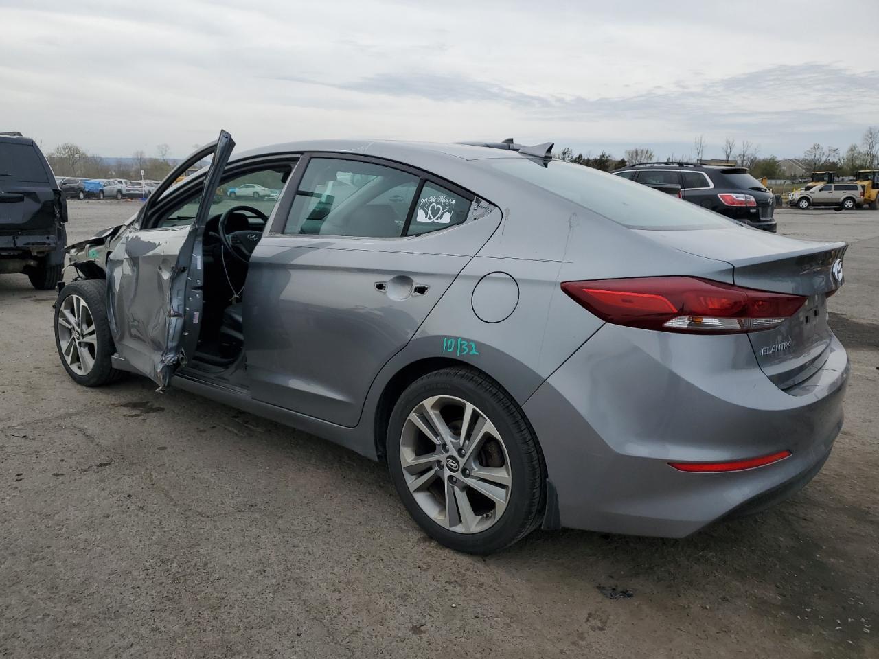 2017 HYUNDAI ELANTRA