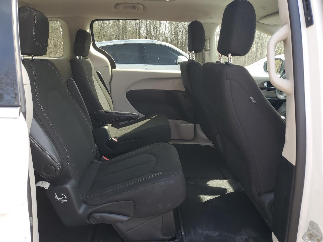 2023 CHRYSLER Grand Caravan