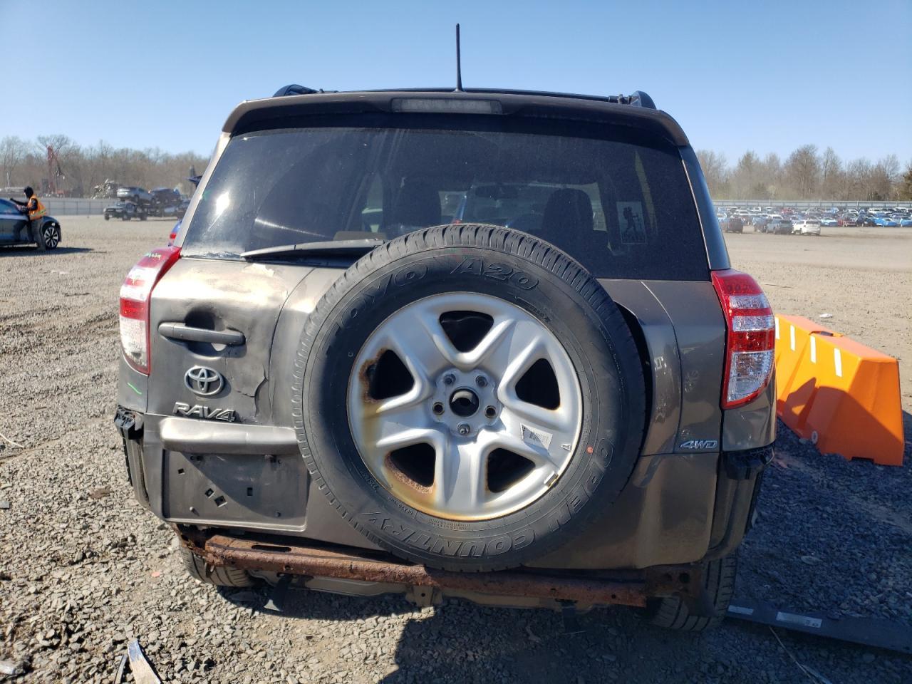 2011 TOYOTA RAV4