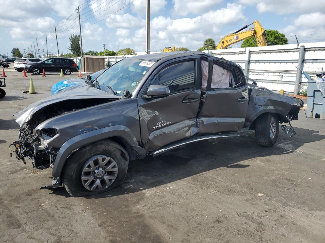 2017 TOYOTA TACOMA