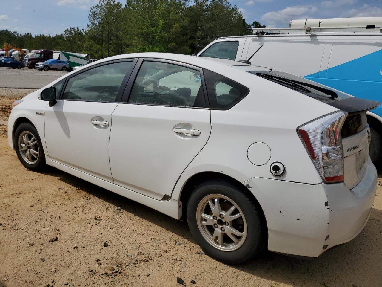 2011 TOYOTA PRIUS