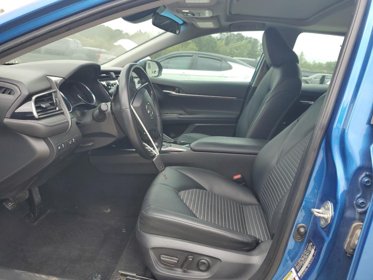 2019 TOYOTA CAMRY