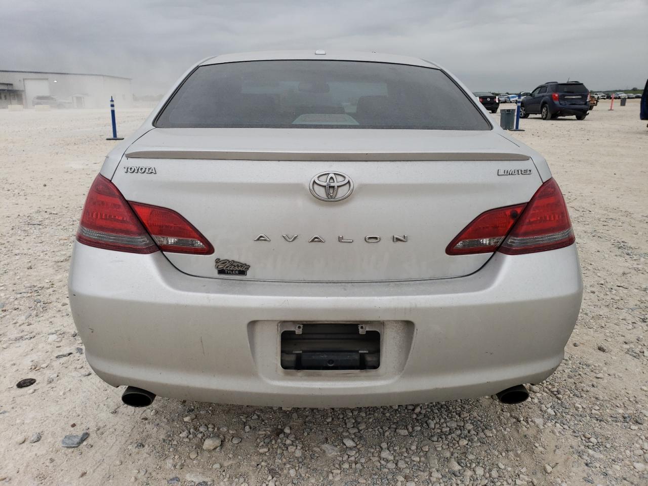 2009 TOYOTA Avalon