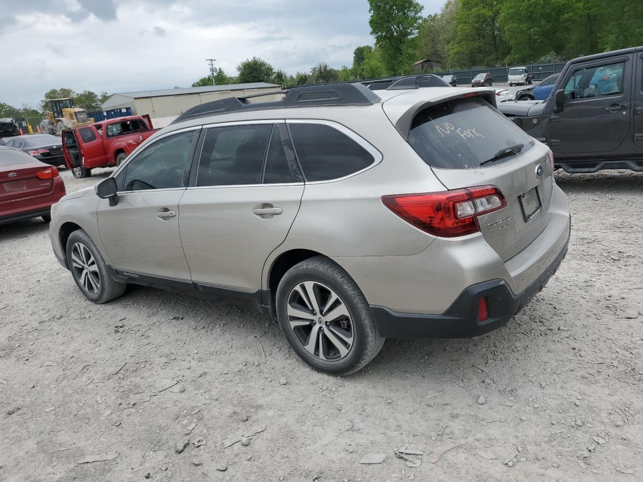 2019 SUBARU Outback