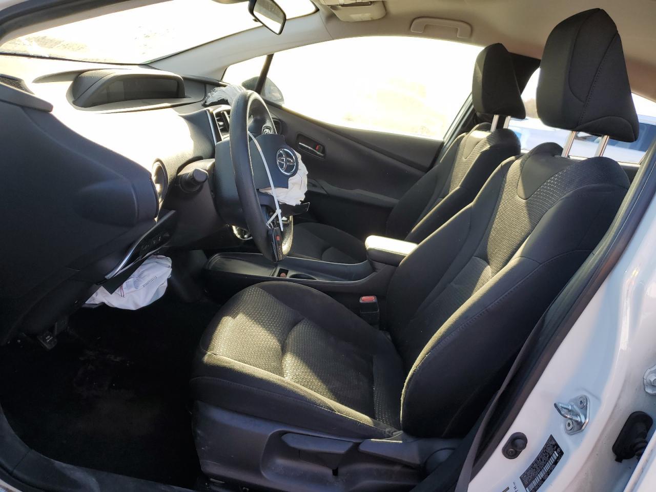 2021 TOYOTA PRIUS