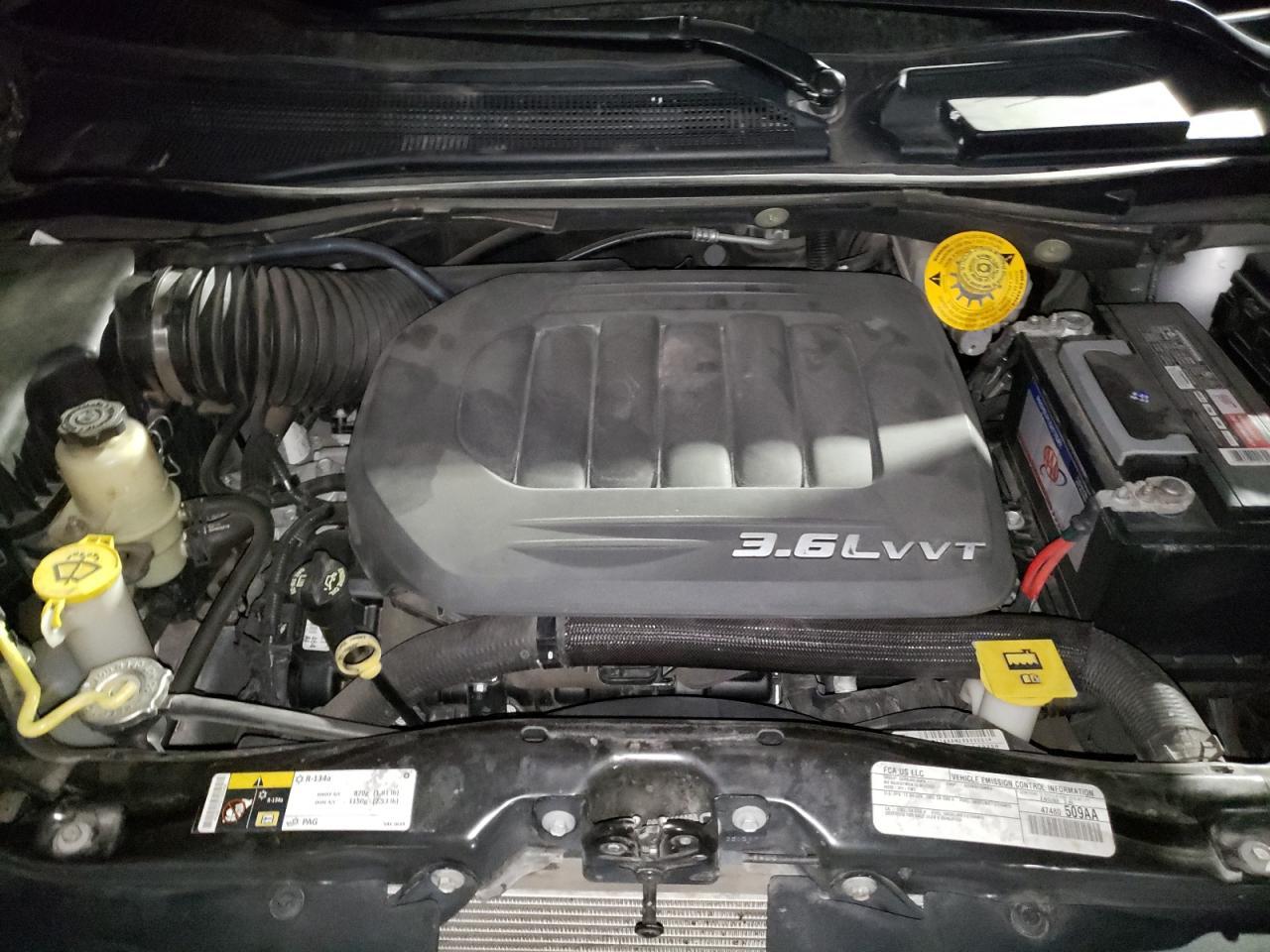 2016 CHRYSLER Town & Cou